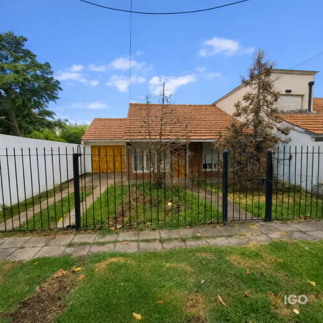 Casa de 3 ambientes con cochera a pocas cuadras del mar en Punta Mogotes en Punta Mogotes, Mar del Plata