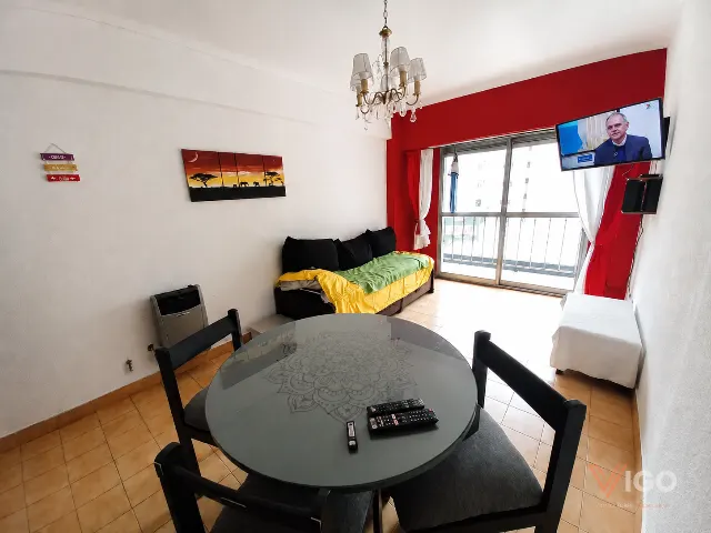 Departamento de 2 ambientes con balcón a la calle en barrio Centro en Centro, Mar del Plata
